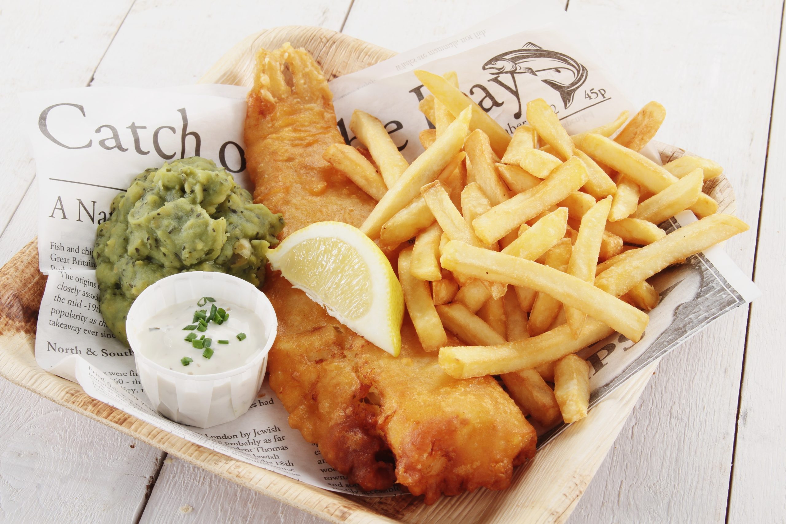 Traditional,British,Fish,And,Chips